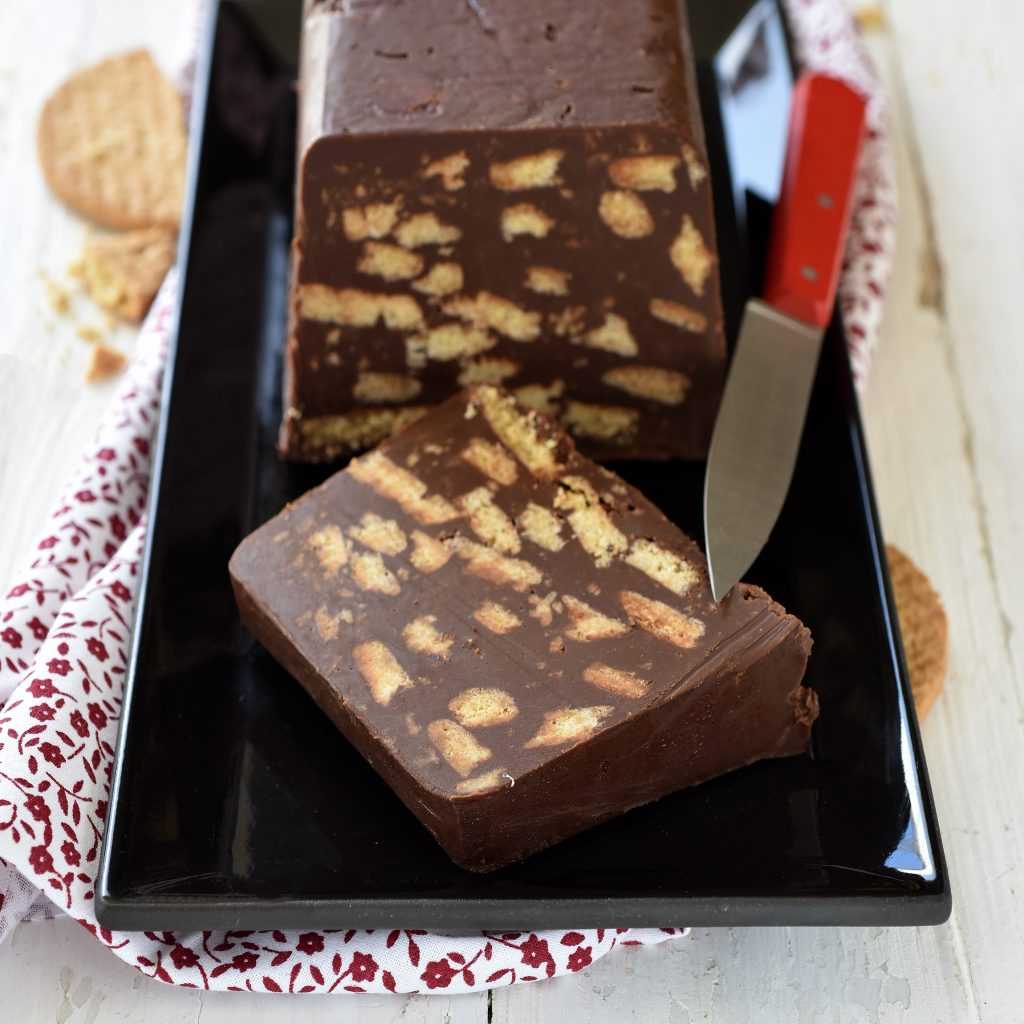 Gateau De Biscuits Au Chocolat Les Meilleures Recettes Sont Sur Mon Blog De Passion Culinaire